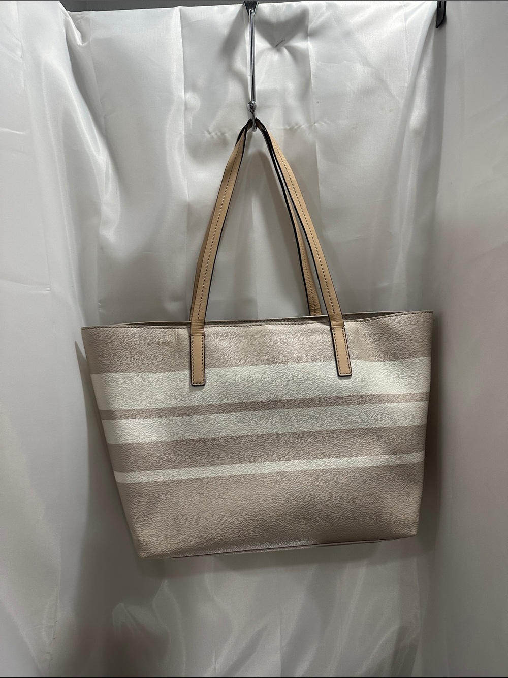 Classic Striped Tote Bag in Beige and White - Picture 2 of 4